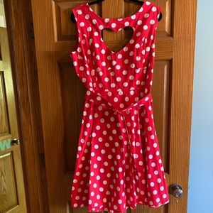 Heart cut out dress - Queen of Holloway